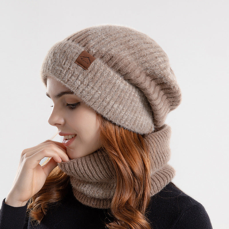 2PCS Knitted Winter Hat and Scarf Set – Two-Tone Warm Beanie with Earflaps & Thick Wool Scarf