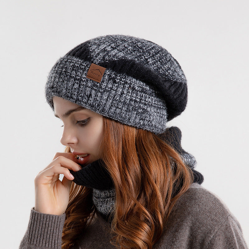 2PCS Knitted Winter Hat and Scarf Set – Two-Tone Warm Beanie with Earflaps & Thick Wool Scarf
